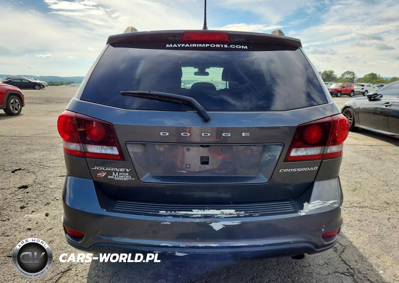 2018 Dodge Journey Crossroad VIN:3C4PDDGG9JT387228 - 6