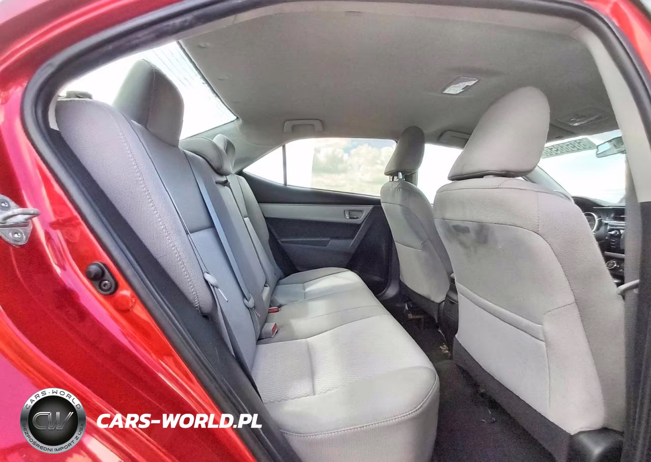 2016 Toyota Corolla Le VIN:5YFBURHE9GP488690 - 10