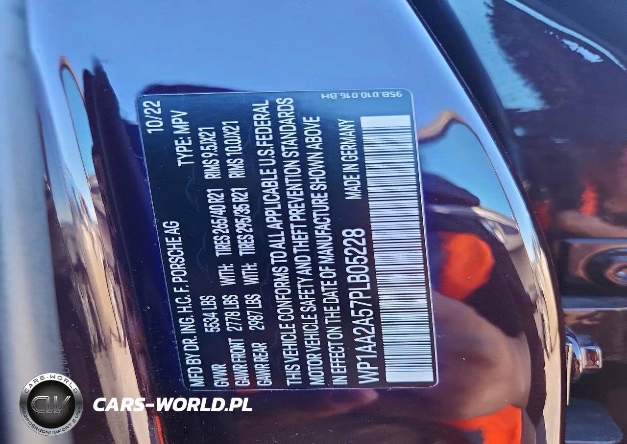 2023 Porsche Macan Base VIN:WP1AA2A57PLB05228 - 13