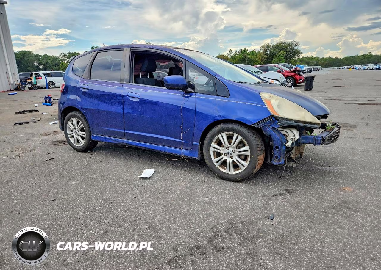 2009 Honda Fit Sport VIN:JHMGE88489S053759 - 4