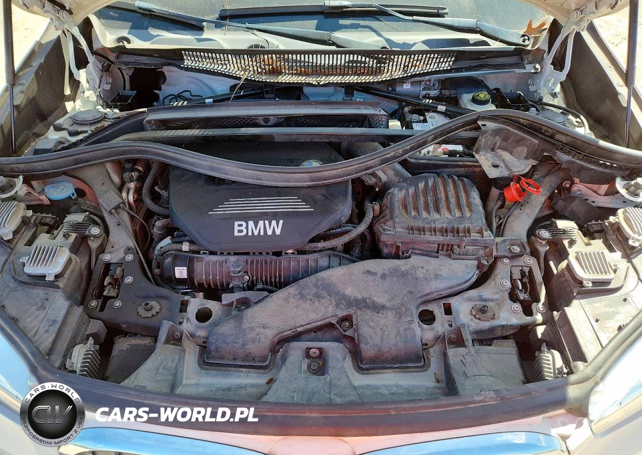 2016 BMW X1 xDrive28I VIN:WBXHT3Z35G4A51642 - 12