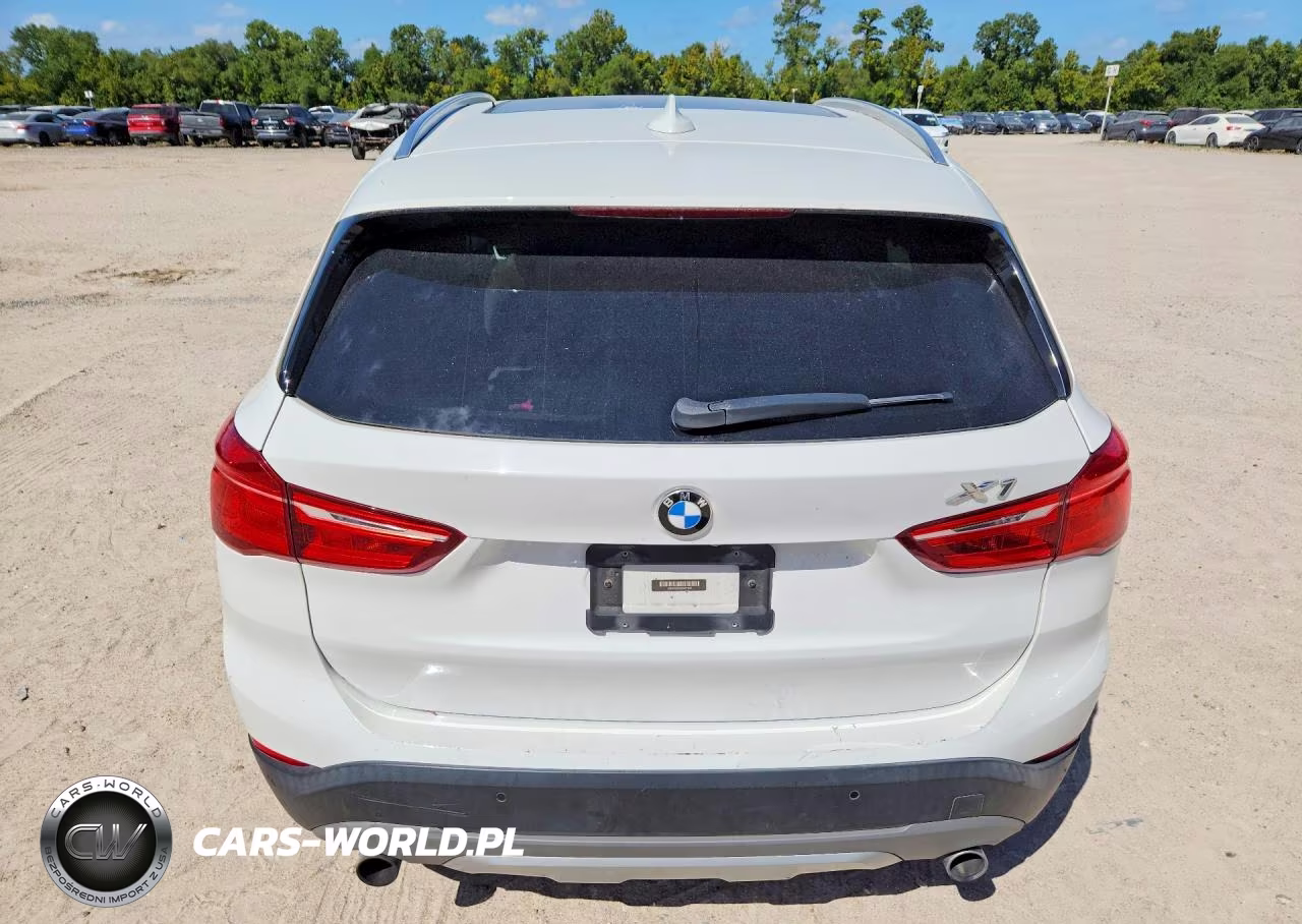 2016 BMW X1 xDrive28I VIN:WBXHT3Z35G4A51642 - 6
