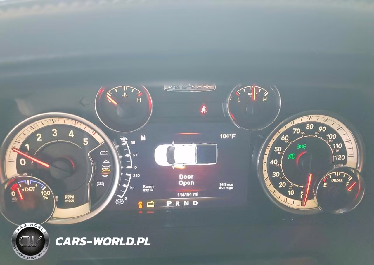 2018 Ram 2500 Laramie VIN:3C6UR5NL1JG380736 - 9