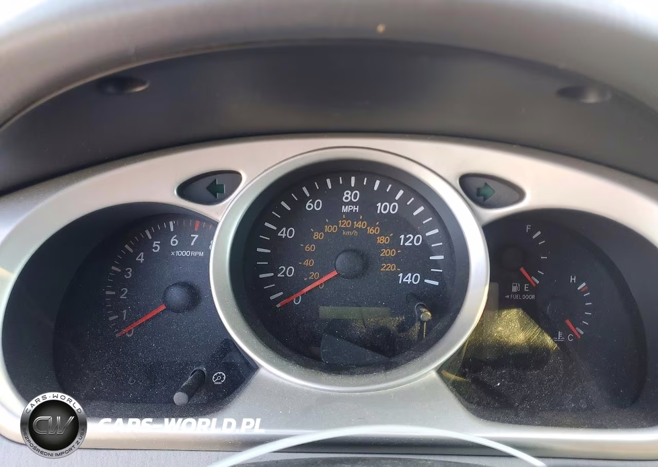 2004 Toyota Highlander Base VIN:JTEDD21A740082027 - 9