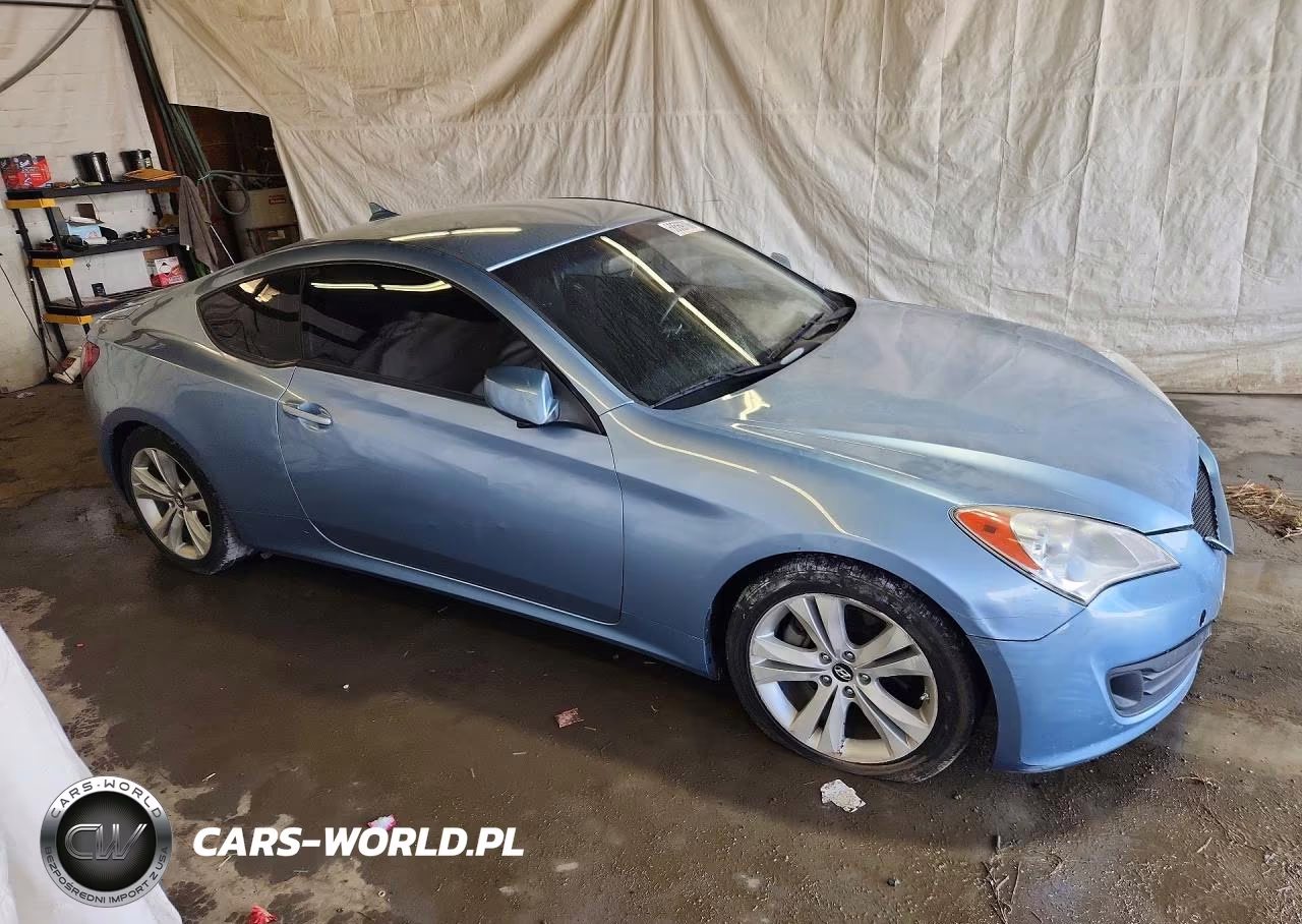 2010 Hyundai Genesis Coupe 2.0T VIN:KMHHT6KDXAU028021 - 4