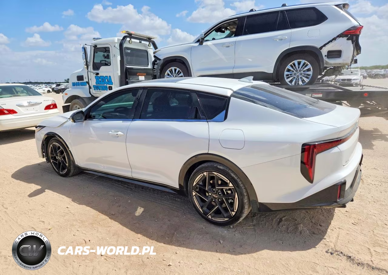 2025 Kia K4 Gt Line VIN:3KPFW4DEXSE052879 - 2