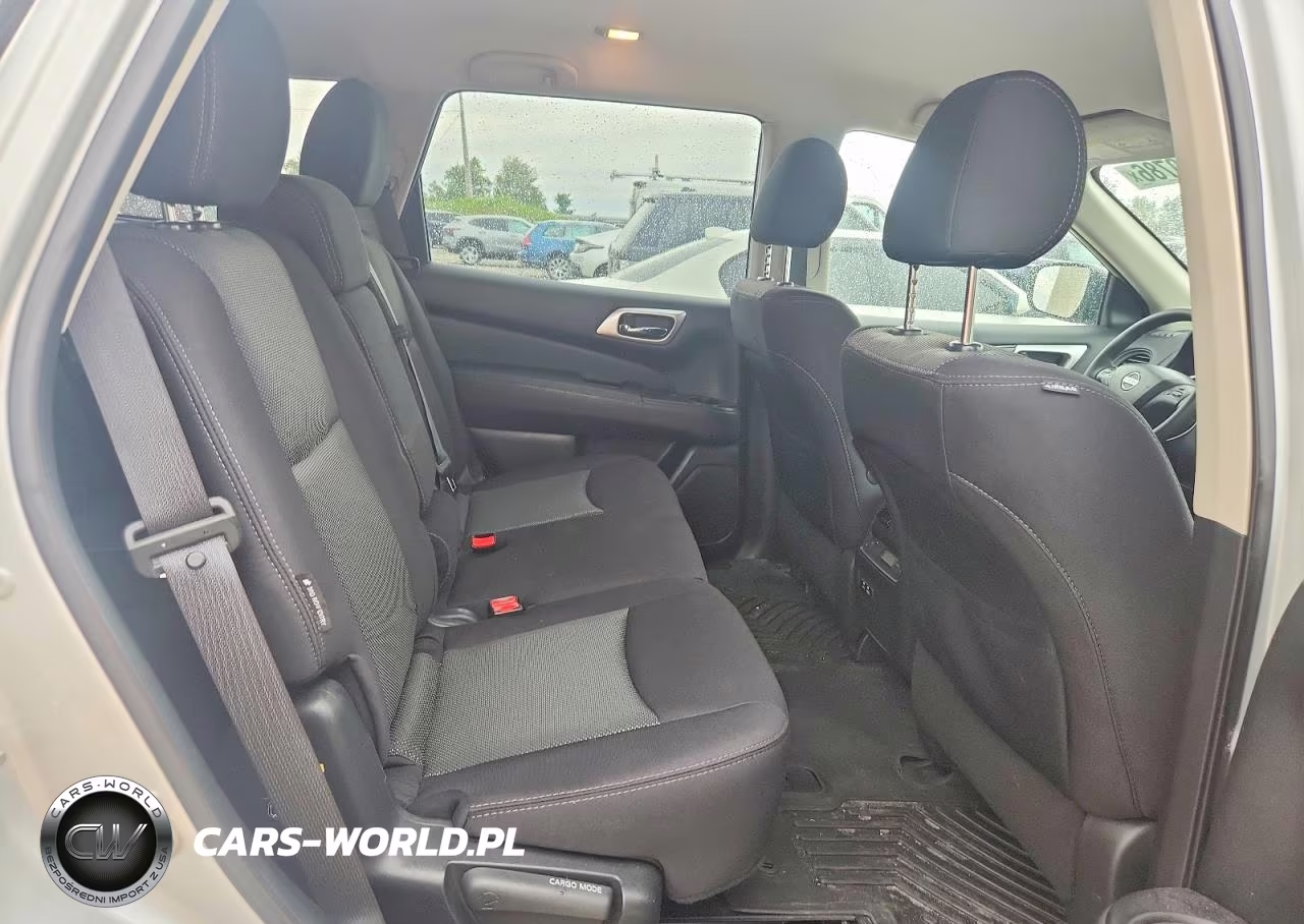 2020 Nissan Pathfinder S VIN:5N1DR2AM2LC621906 - 11