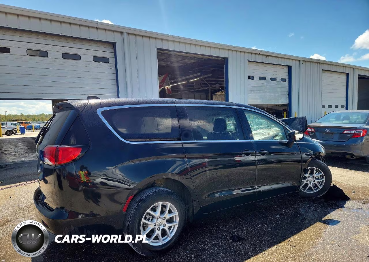 2022 Chrysler Voyager Lx VIN:2C4RC1CG0NR229854 - 3