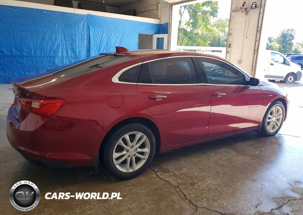 2017 Chevrolet Malibu Lt VIN:1G1ZE5ST7HF152601 - 3