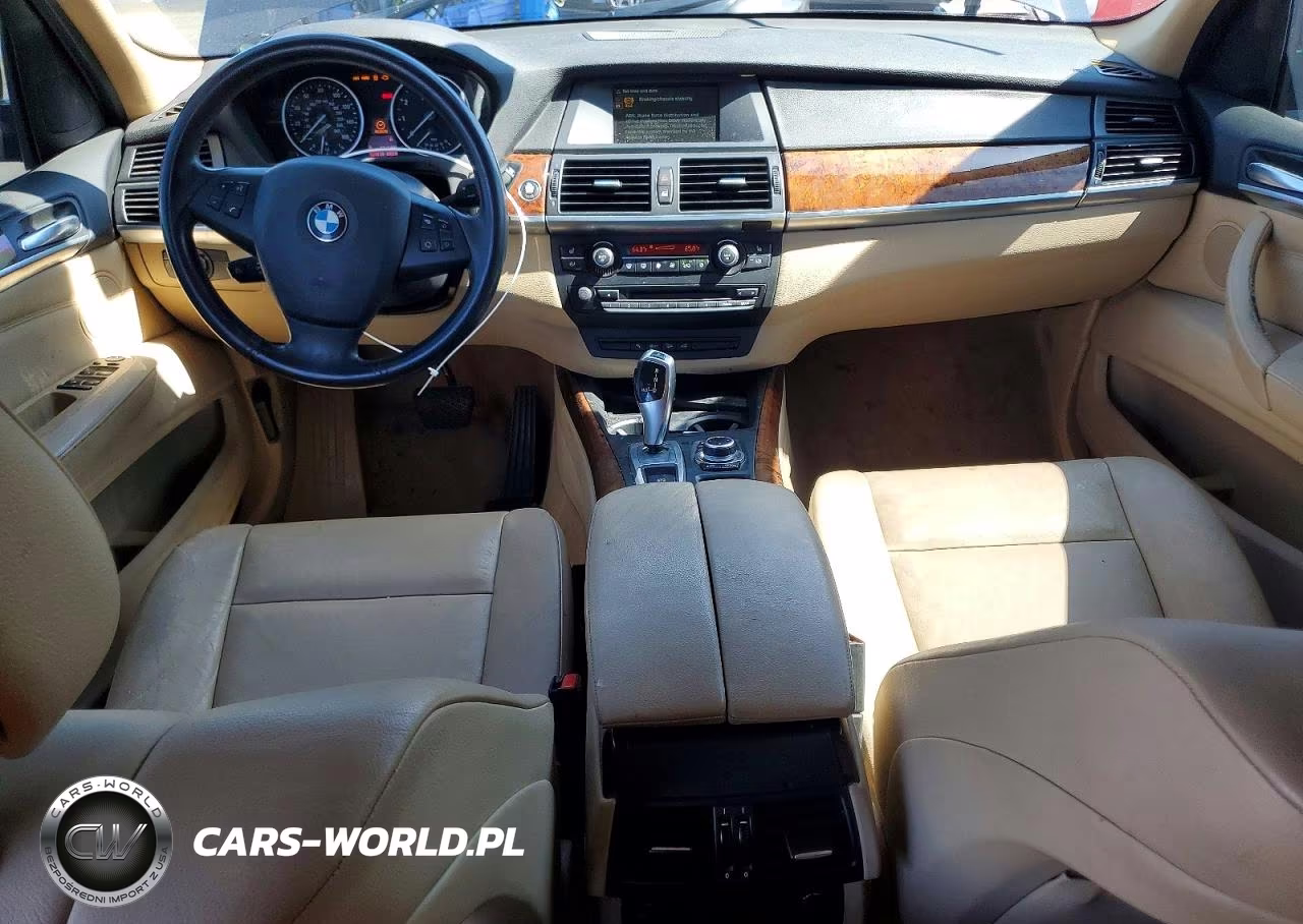 2013 BMW X5 xDrive35I VIN:5UXZV4C55D0B17670 - 8