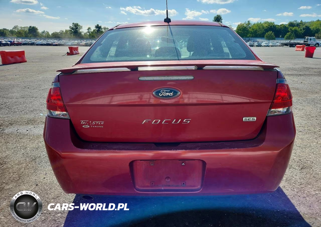 2010 Ford Focus Ses VIN:1FAHP3GN8AW280997 - 6