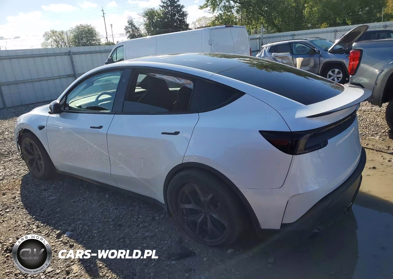 2026 Tesla Model Y VIN:7SAYGDET9TA711288 - 2