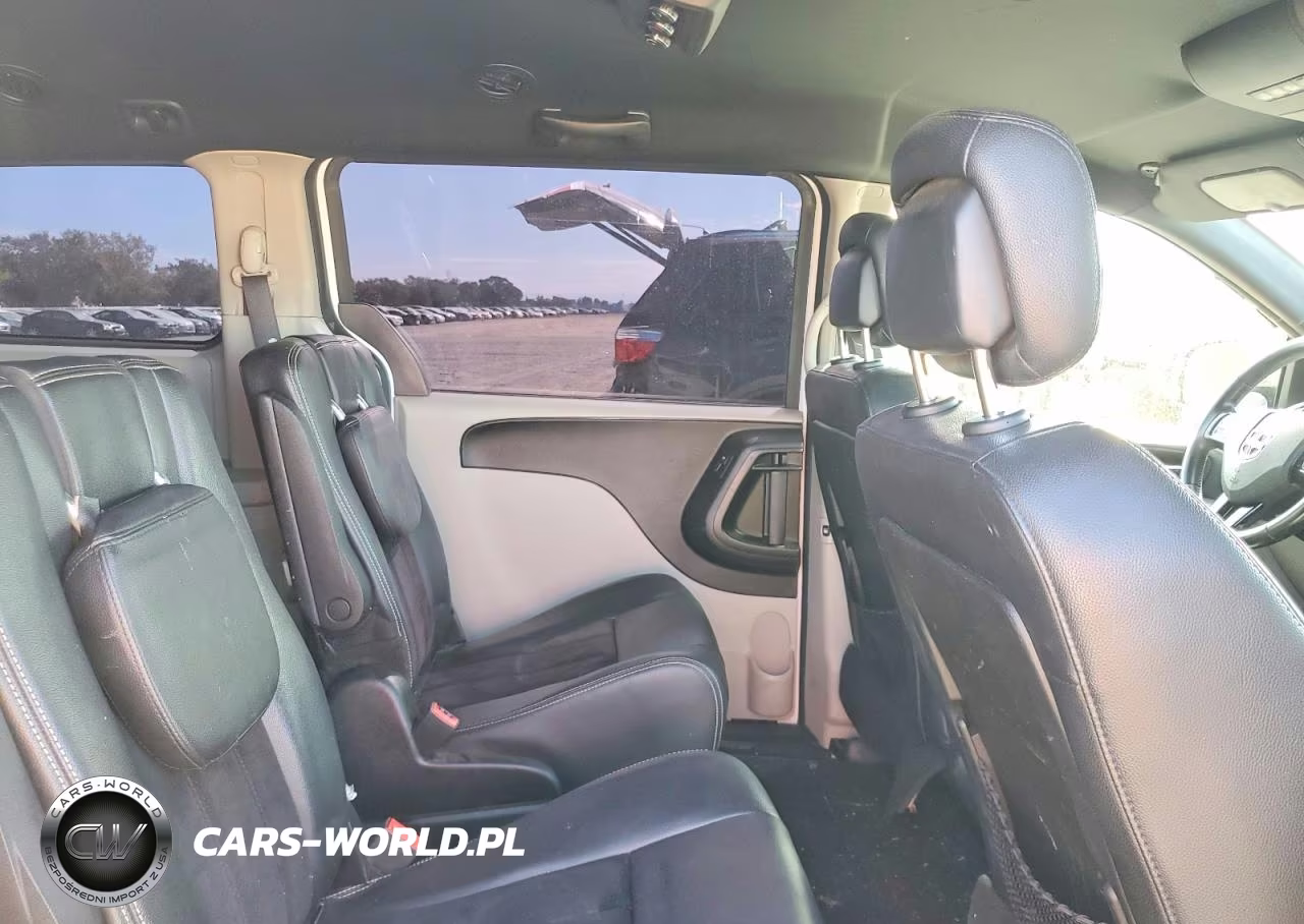 2018 Dodge Grand Caravan Sxt VIN:2C4RDGCG2JR240218 - 11