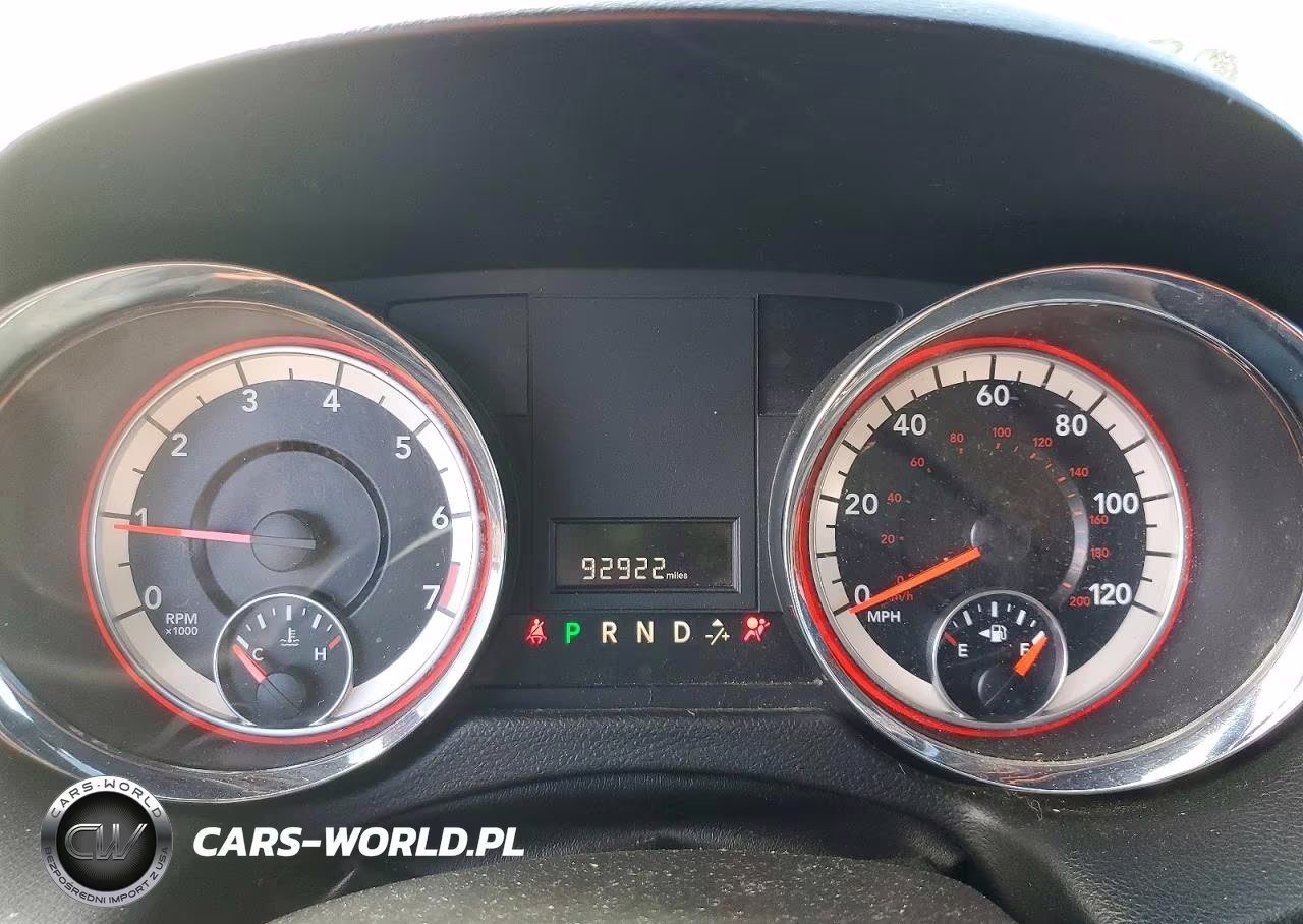 2018 Dodge Grand Caravan Sxt VIN:2C4RDGCG2JR240218 - 9