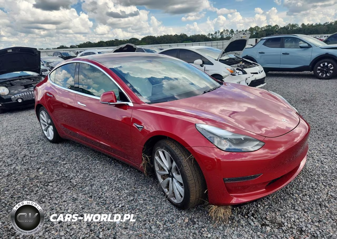 2018 Tesla Model 3 VIN:5YJ3E1EA8JF156036 - 4