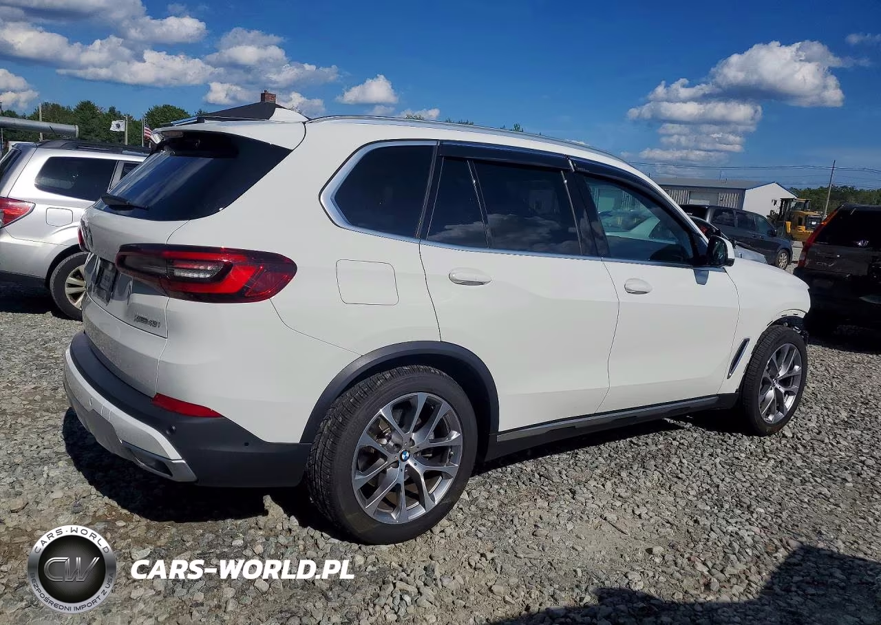 2023 BMW X5 xDrive40I VIN:5UXCR6C0XP9R37900 - 3