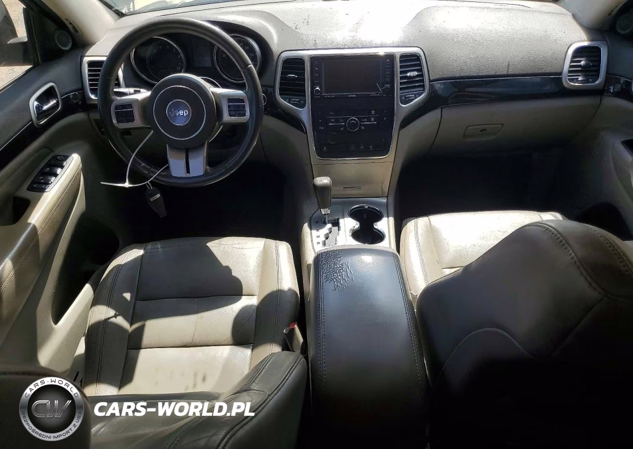 2012 Jeep Grand Cherokee Laredo VIN:1C4RJEAG6CC146130 - 8