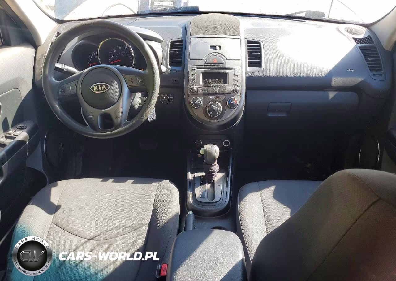2010 Kia Soul + VIN:KNDJT2A22A7174099 - 8