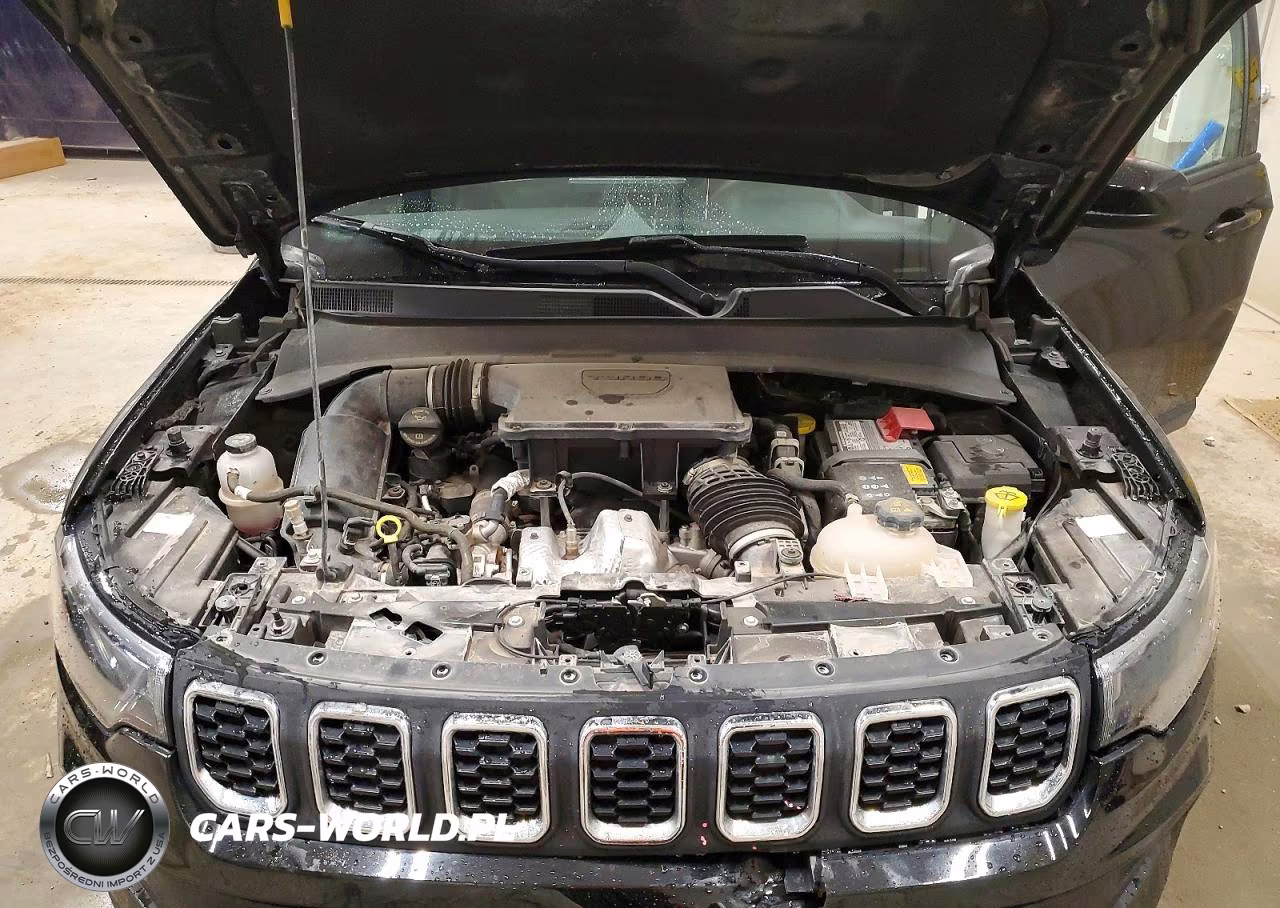 2024 Jeep Compass Latitude Lux VIN:3C4NJDFN1RT175483 - 12