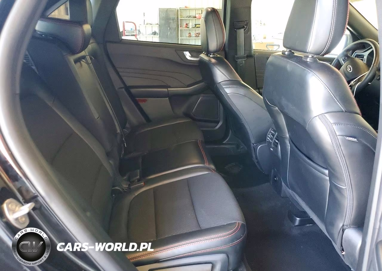 2025 Ford Escape St Line VIN:1FMCU0MNXSUA62813 - 11