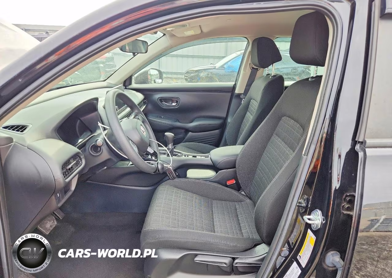 2023 Honda Hr-V Lx VIN:3CZRZ2H36PM707600 - 7