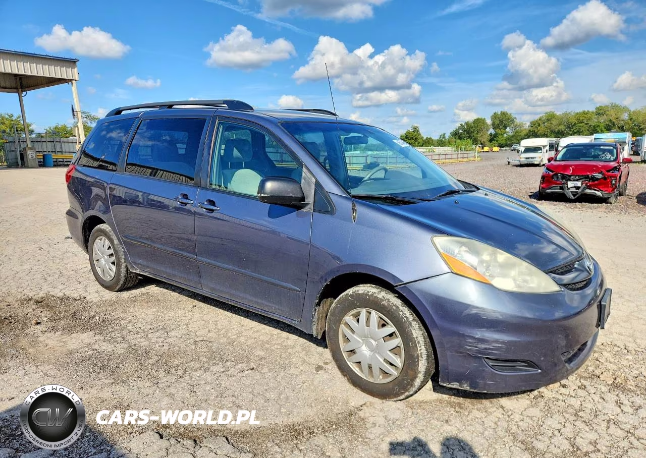 2008 Toyota Sienna Le 8-Passenger VIN:5TDZK23C58S207947 - 4