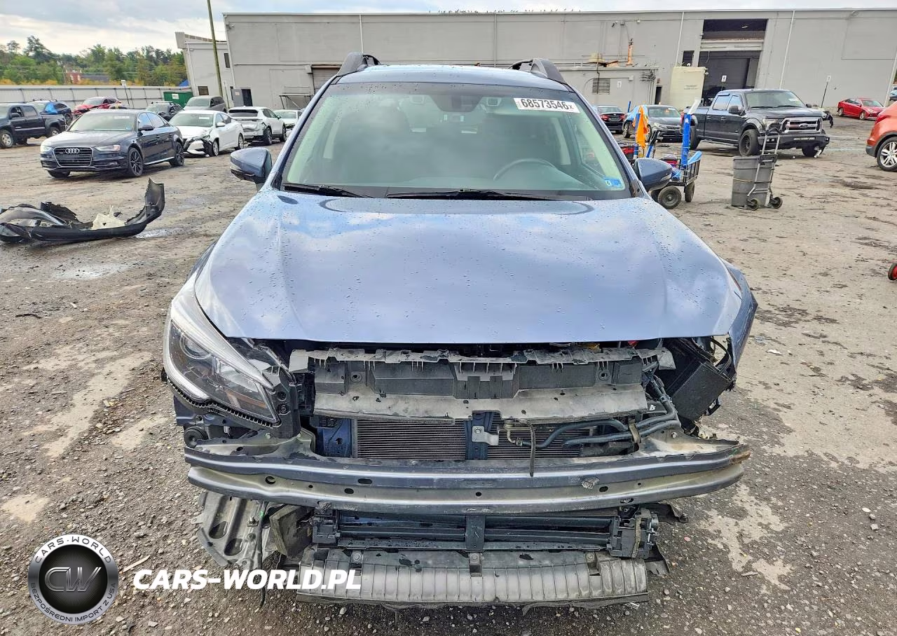 2018 Subaru Outback 2.5I Premium VIN:4S4BSAFC0J3300353 - 5