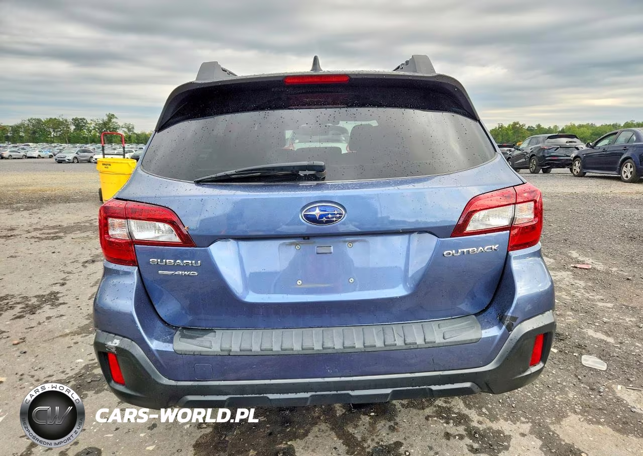 2018 Subaru Outback 2.5I Premium VIN:4S4BSAFC0J3300353 - 6