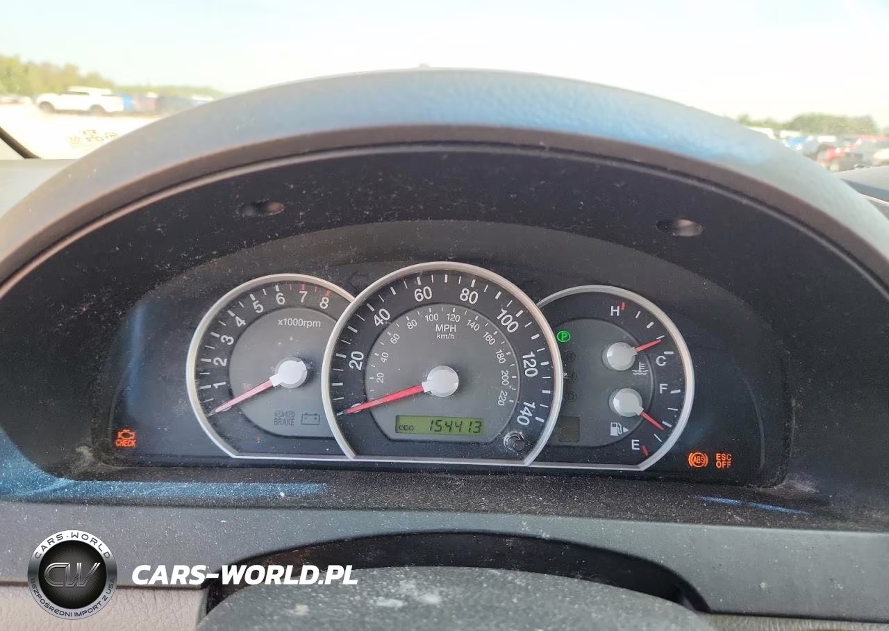 2007 Kia Sorento Base VIN:KNDJD736575704659 - 9