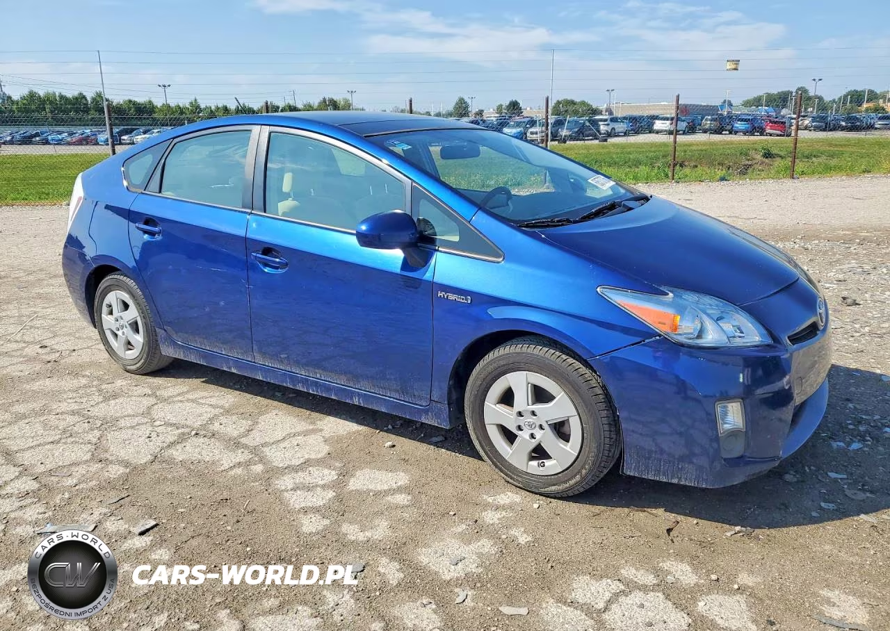 2010 Toyota Prius Iii VIN:JTDKN3DU2A0123938 - 4