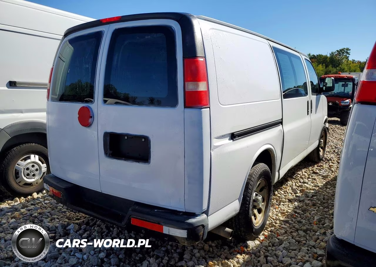 2014 Chevrolet Express G1500 VIN:1GCSGAFX5E1168894 - 3