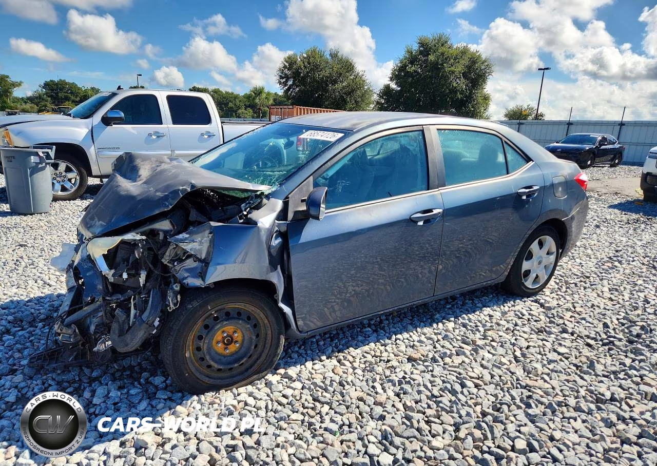 2016 Toyota Corolla Le VIN:5YFBURHE3GP371056 - 1