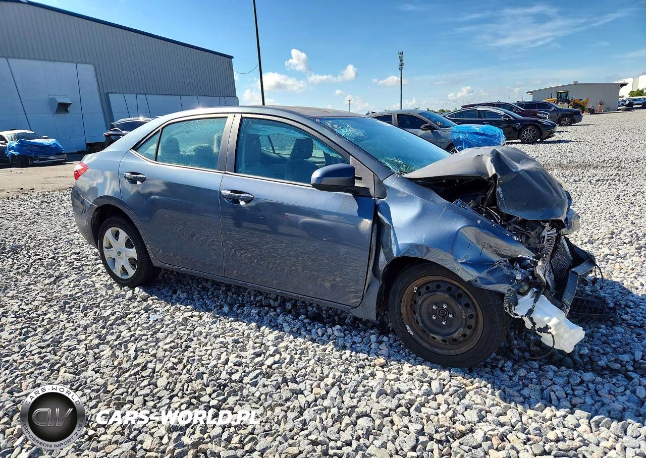 2016 Toyota Corolla Le VIN:5YFBURHE3GP371056 - 4