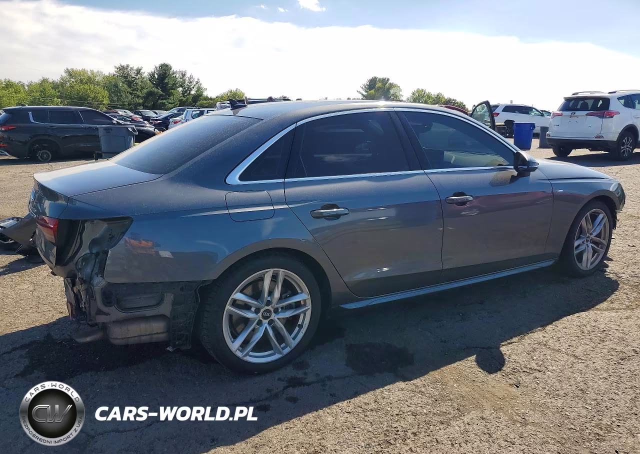 2021 Audi A4 Premium Plus 45 VIN:WAUEAAF49MA018738 - 3