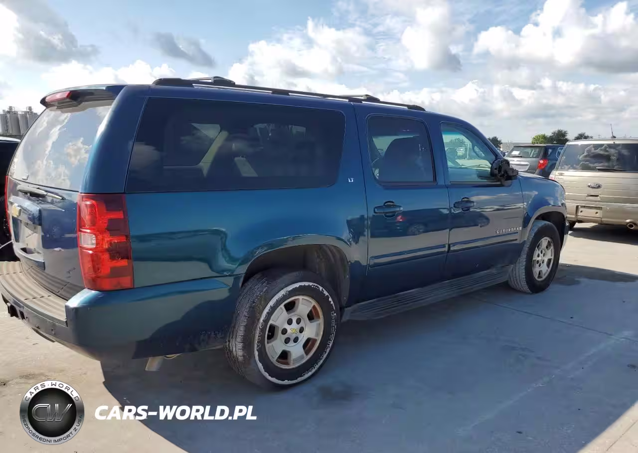 2007 Chevrolet Suburban C1500 VIN:1GNFC16J07R212711 - 3