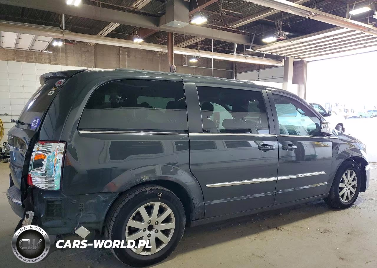 2011 Chrysler Town & Country Touring L VIN:2A4RR8DG7BR759265 - 3