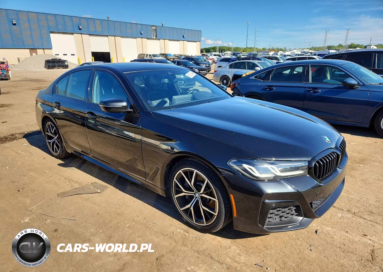 2022 BMW 530 Xi VIN:WBA13BJ01NWX52359 - 4
