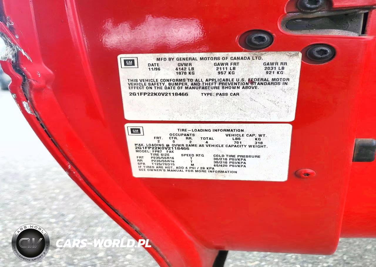 1997 Chevrolet Camaro Base VIN:2G1FP22K0V2118466 - 12