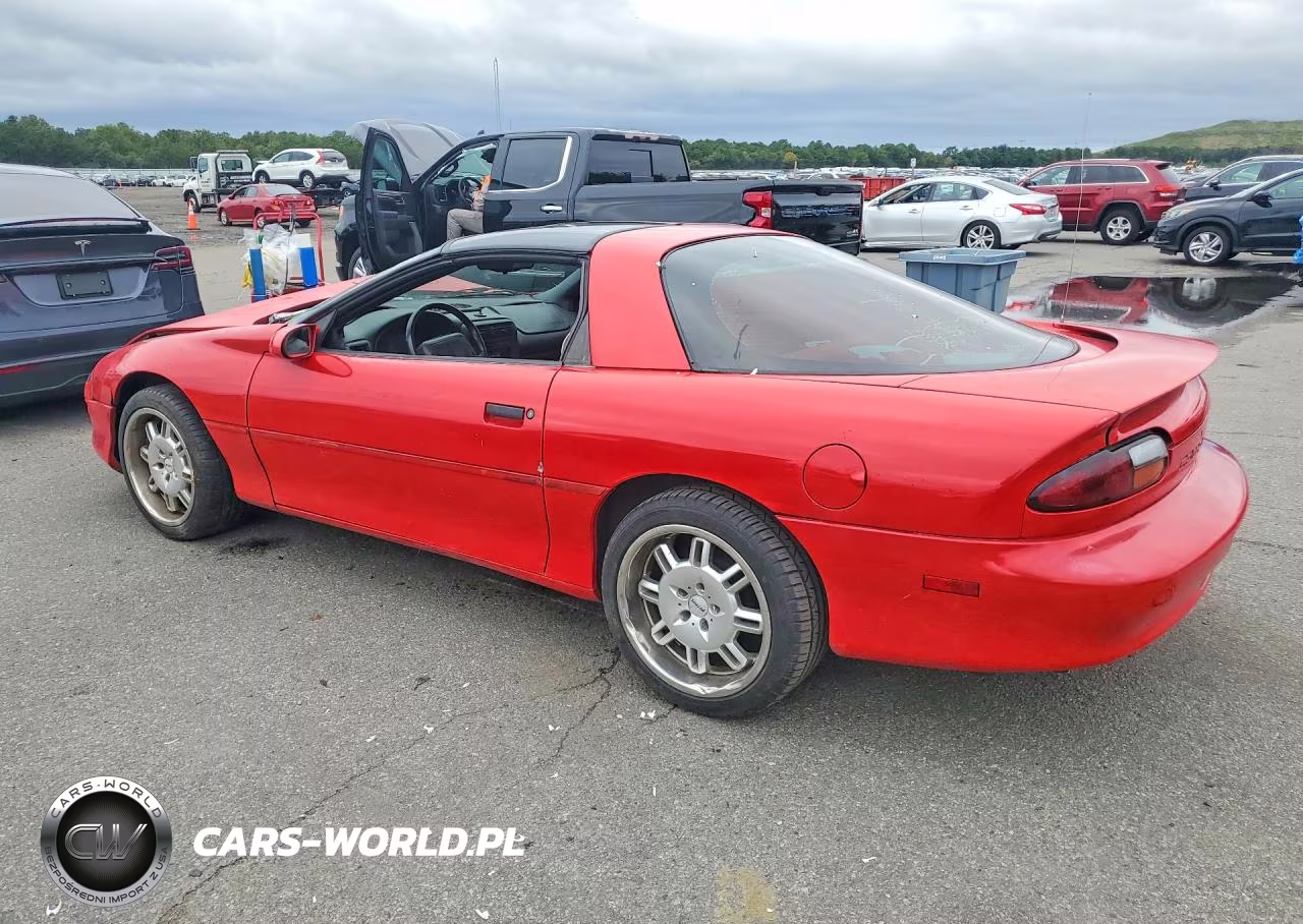 1997 Chevrolet Camaro Base VIN:2G1FP22K0V2118466 - 2