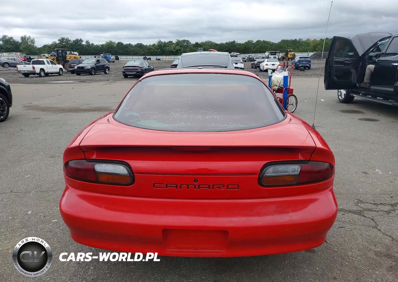 1997 Chevrolet Camaro Base VIN:2G1FP22K0V2118466 - 6