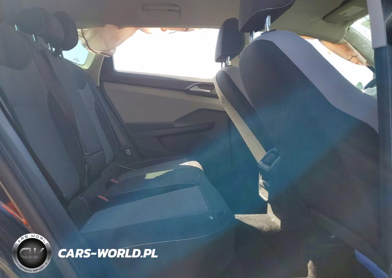 2022 Volkswagen Taos S VIN:3VVCX7B20NM084584 - 11