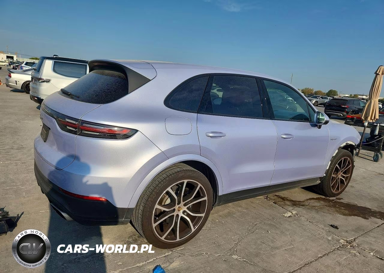 2021 Porsche Cayenne E-Hybrid VIN:WP1AE2AY2MDA24254 - 3