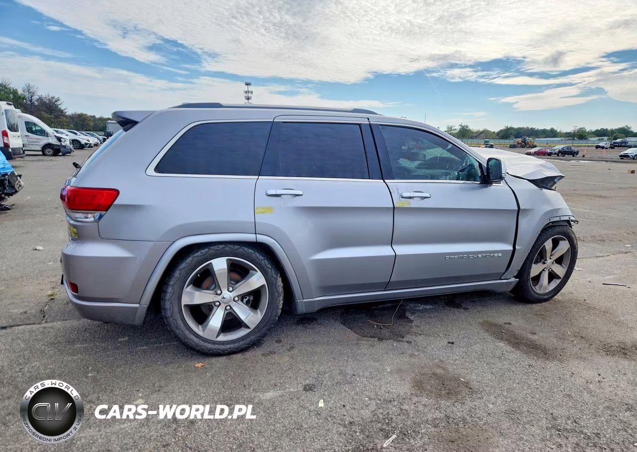 2015 Jeep Grand Cherokee Overland VIN:1C4RJFCG3FC238089 - 3