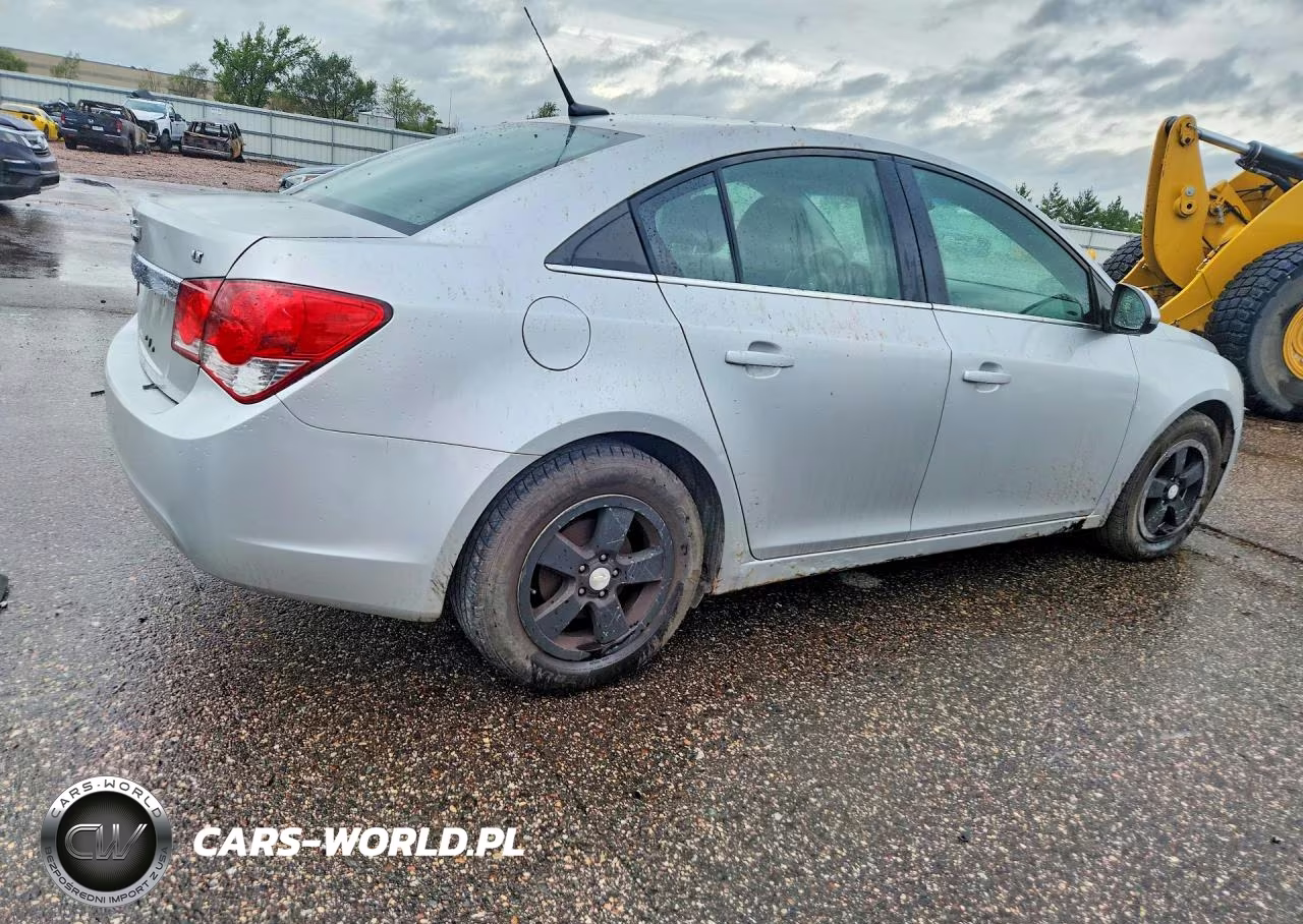 2014 Chevrolet Cruze Lt VIN:1G1PC5SB7E7339055 - 3