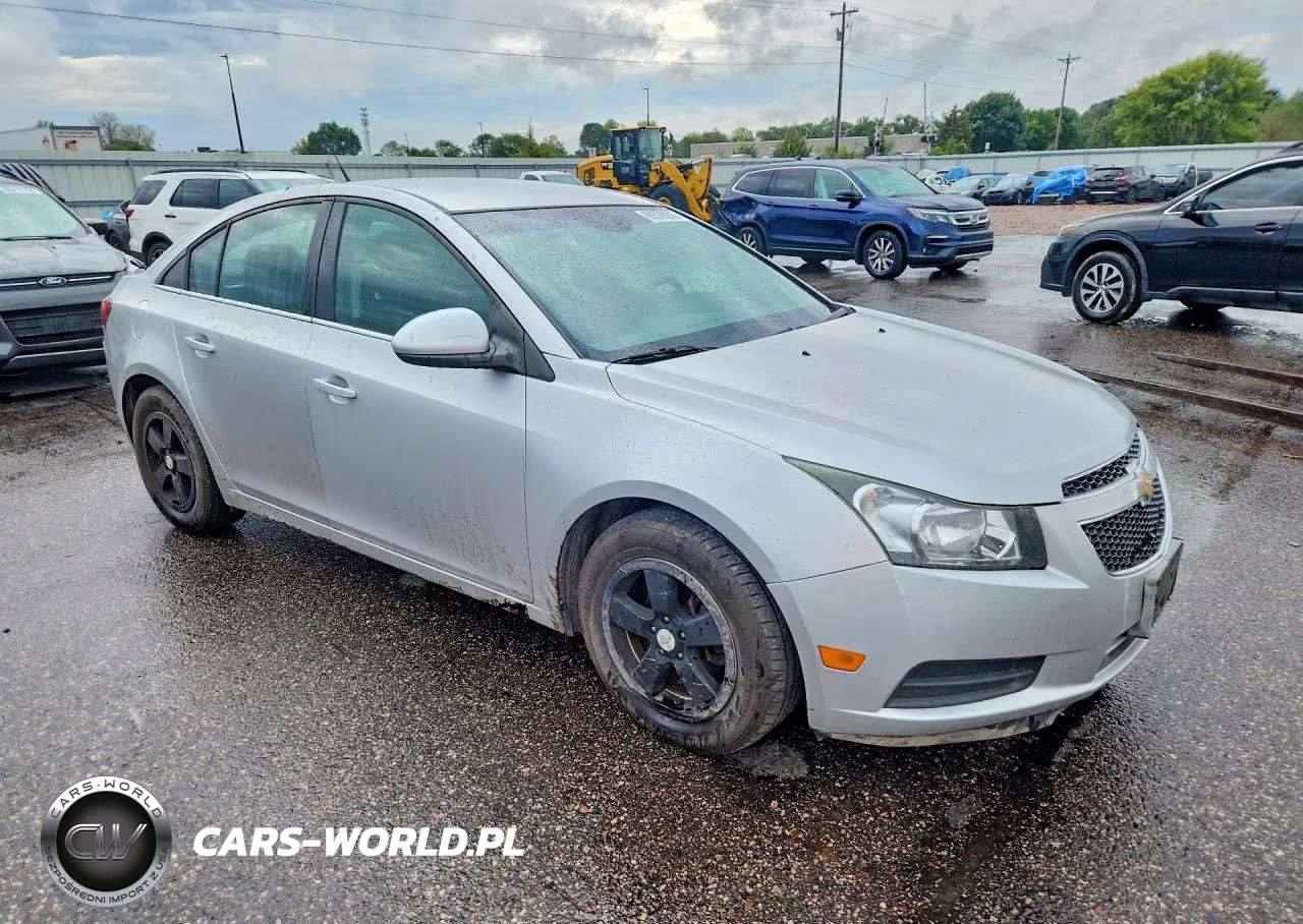 2014 Chevrolet Cruze Lt VIN:1G1PC5SB7E7339055 - 4