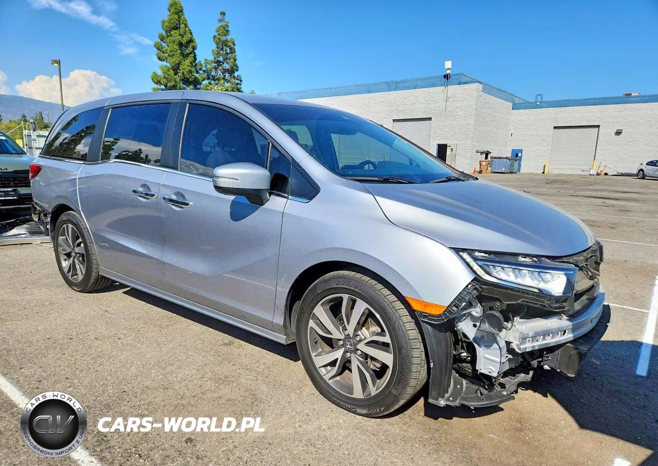 2024 Honda Odyssey Touring VIN:5FNRL6H88RB042703 - 4