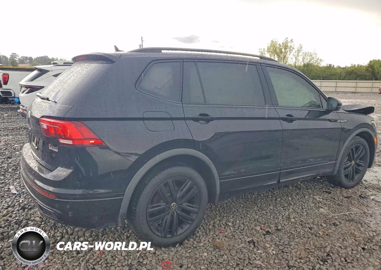 2022 Volkswagen Tiguan Se R-Line Black VIN:3VVCB7AX0NM049622 - 3