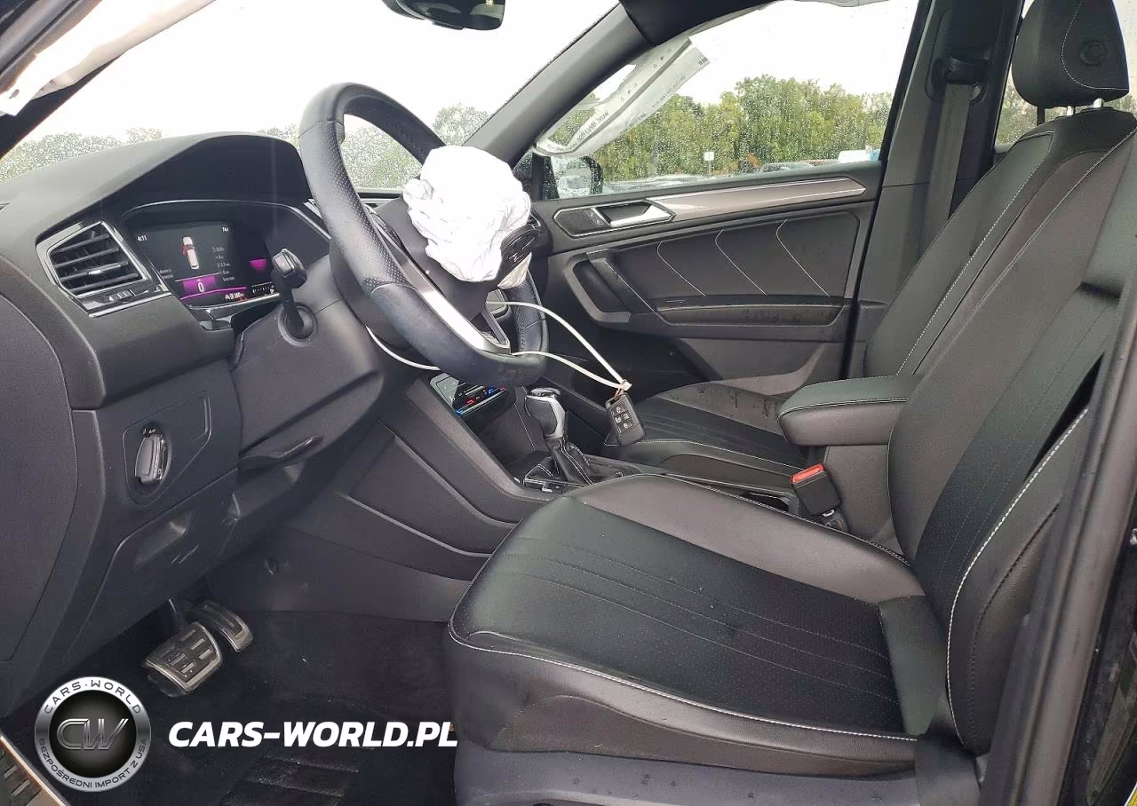 2022 Volkswagen Tiguan Se R-Line Black VIN:3VVCB7AX0NM049622 - 7