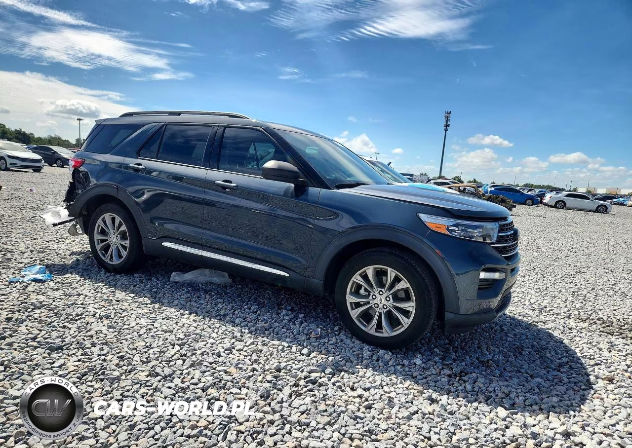2022 Ford Explorer Xlt VIN:1FMSK7DH6NGB61653 - 4
