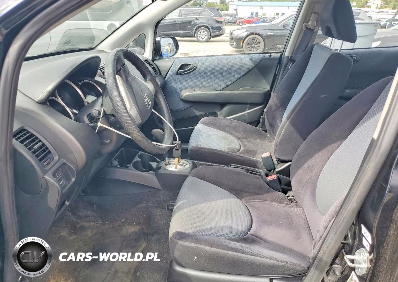 2008 Honda Fit VIN:JHMGD38438S032614 - 7